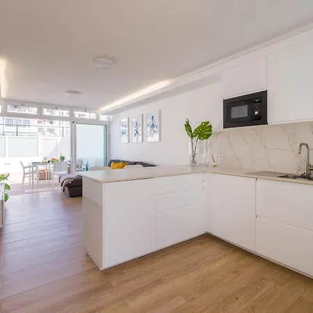 Seaside Playa Del Ingles Refurbished In 2024