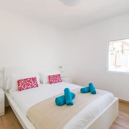 Seaside Playa Del Ingles Refurbished In 2024 San Bartolome de Tirajana (Gran Canaria)
